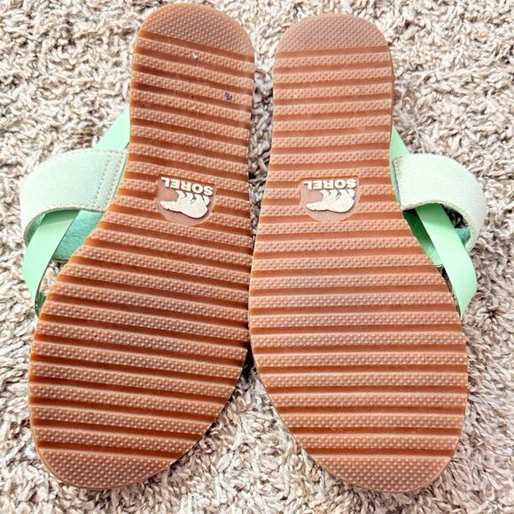 Sorel Green Leather & Suede Slip on Sandals - Picture 4 of 6